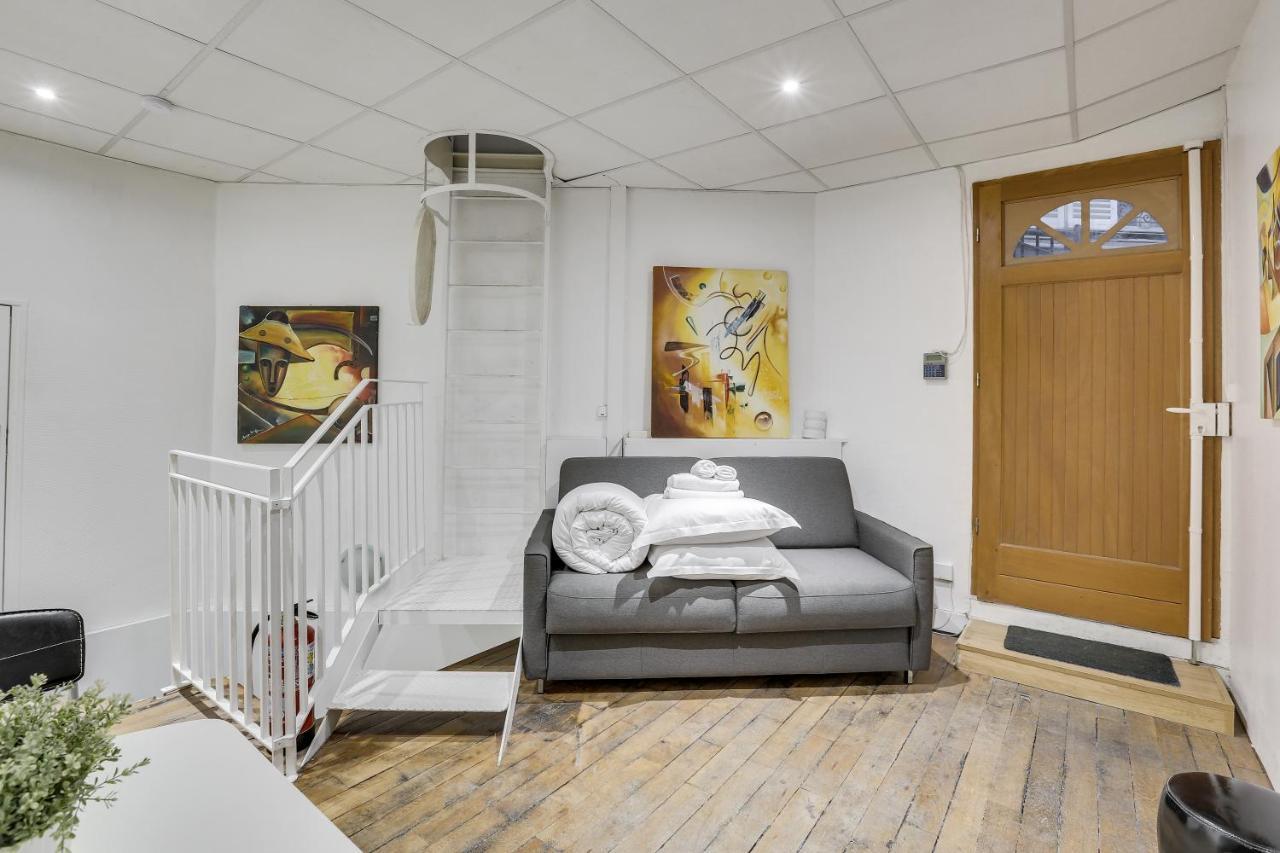 Triplex In Boulevard De Magenta By Guestready Apartment Paris Exterior foto